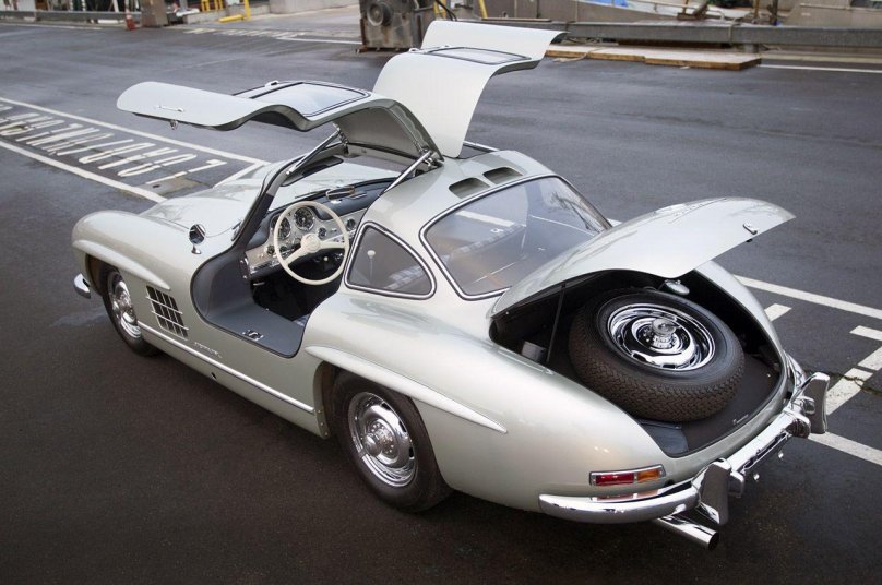 Mercedes-Benz 300 SL Gullwing (w198)