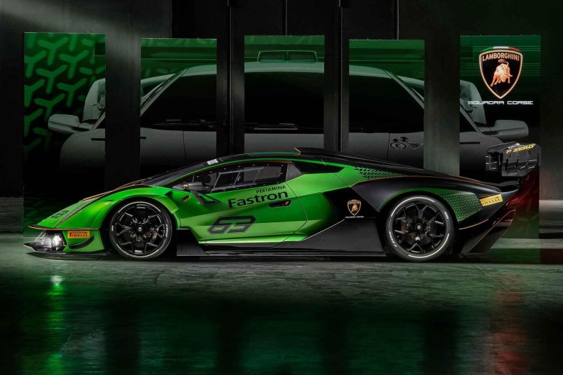 Ламборджини Эссенза scv12