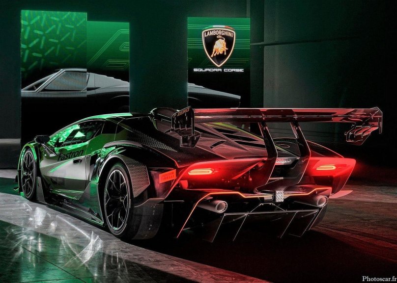 Ламборгини Essenza