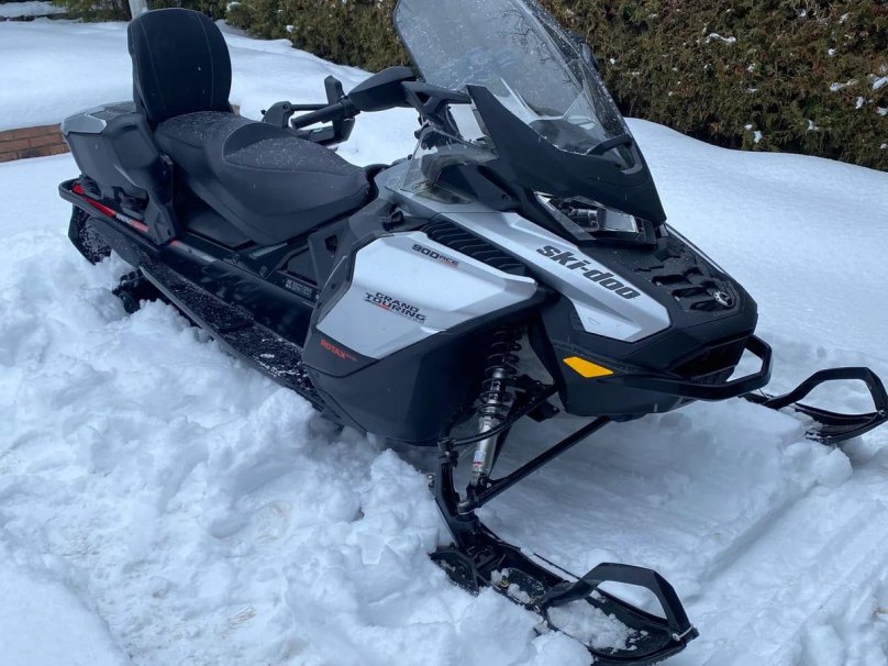 Ski Doo 900 Ace Grand Touring