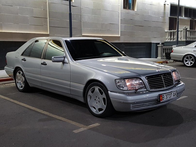 Mercedes Benz w140 s600