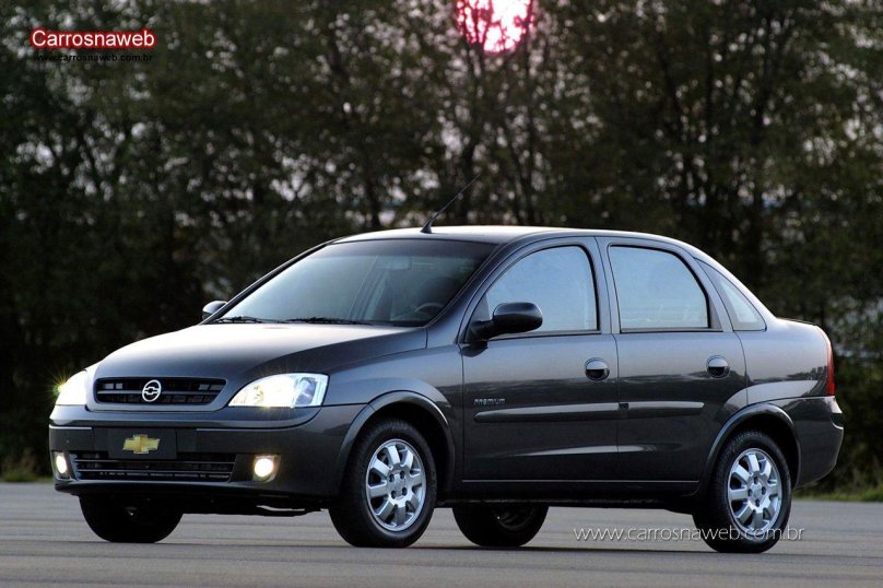Chevrolet Corsa sedan