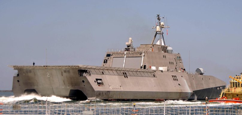 Корабль ВМС США USS LCS-2