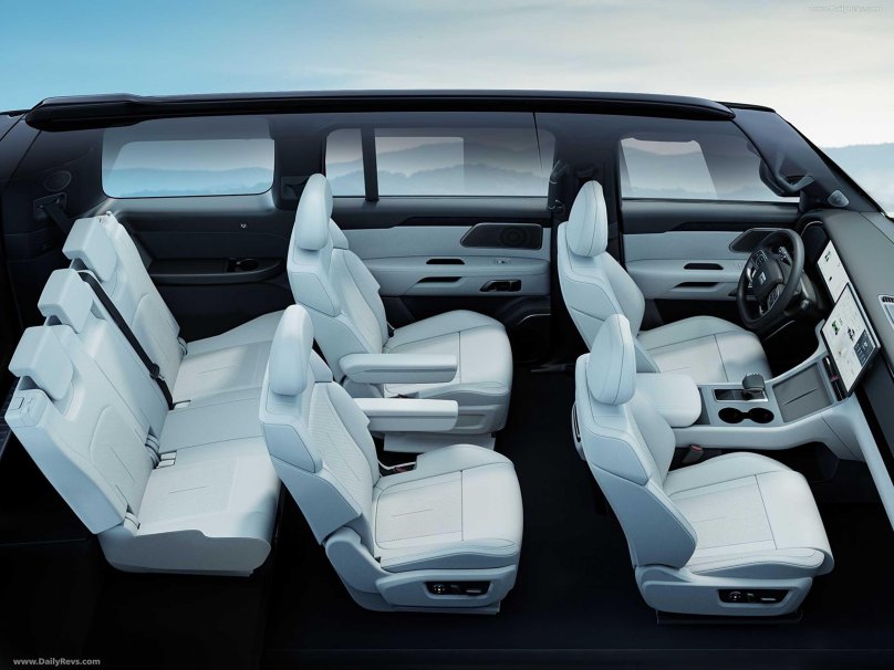 Внедорожник Polestones 01