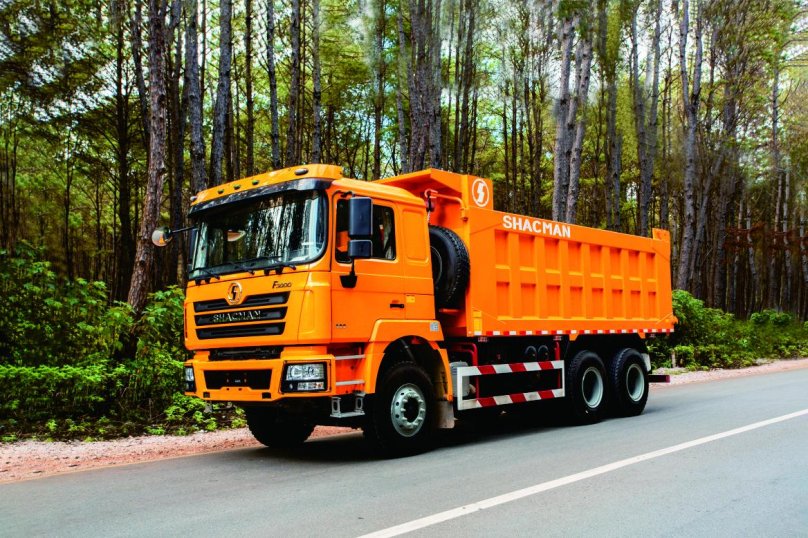 Китайский тягач Shacman