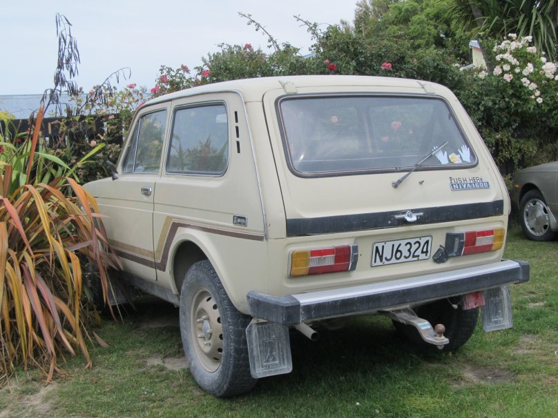 Нива ВАЗ 2121 1600