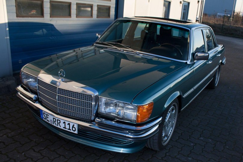 Mercedes-Benz w116