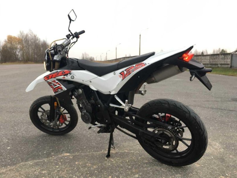 Мотоцикл stels Trigger 125