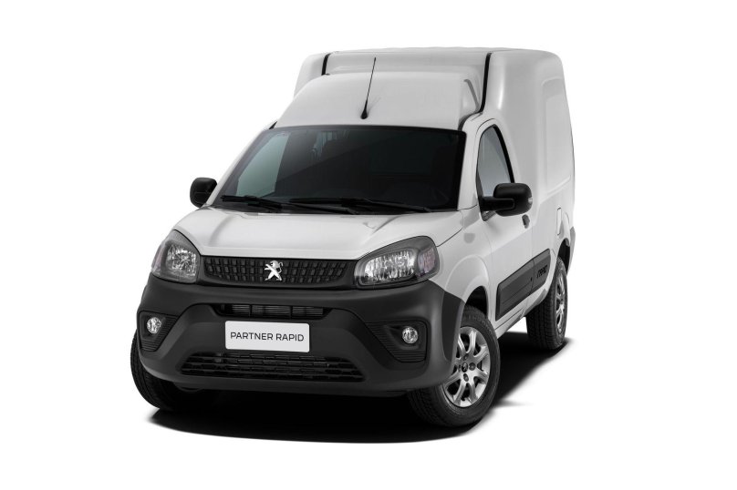 Пежо партнер Рапид