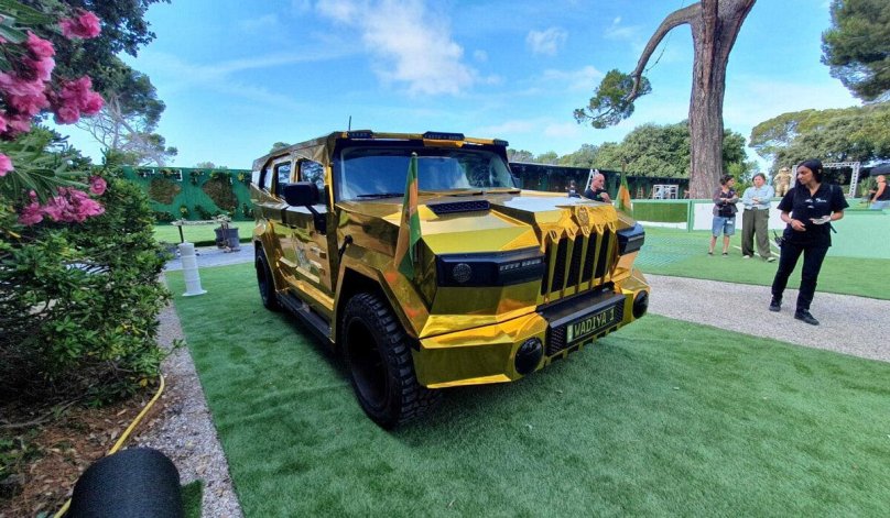 Dartz Gold Aladeen Edition Prombron