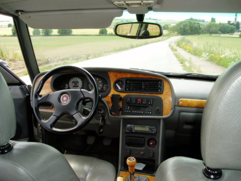 Tatra 700 Interior
