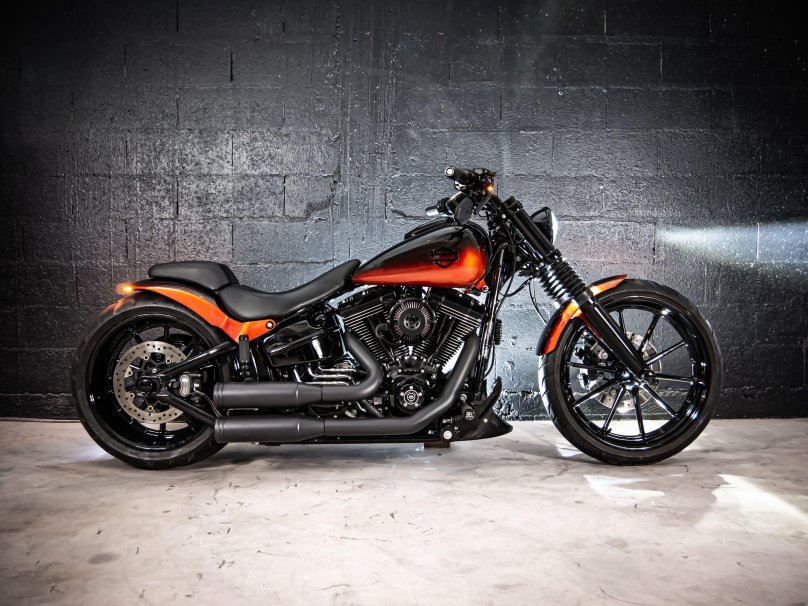 Черно оранжевый Харлей