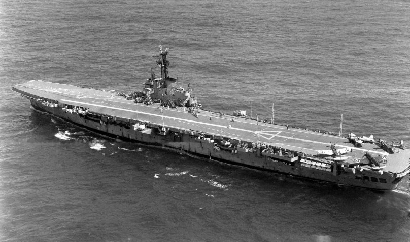 Аргентинский ВМС авианосец