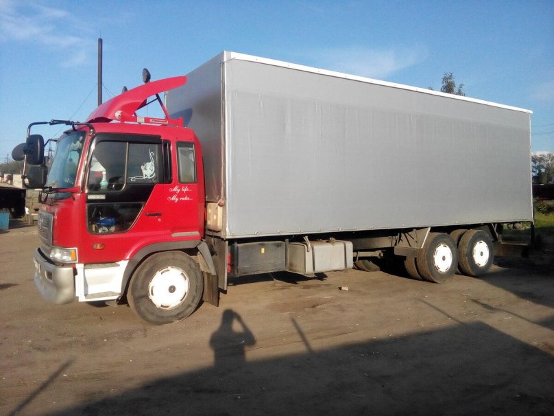 Hino 10 тонник