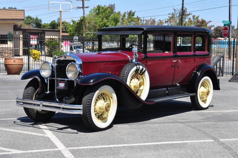 1928 Cadillac 341a