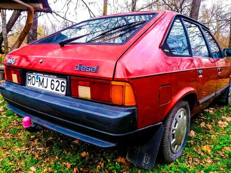 Москвич 2141 Алеко