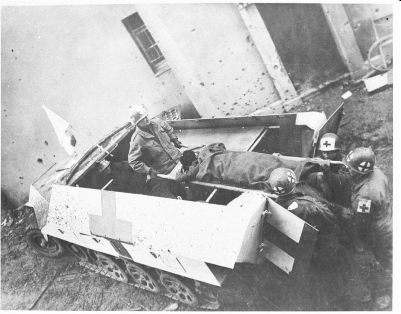 SD KFZ 251 В бою