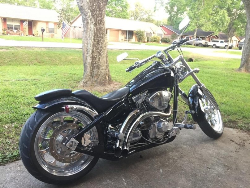 Honda VT 1100 боббер