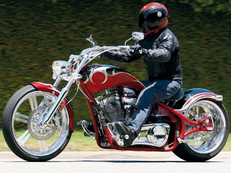 Мотоцикл Харлей Биг дог