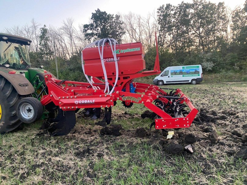 Гектор 4 глубокорыхлитель