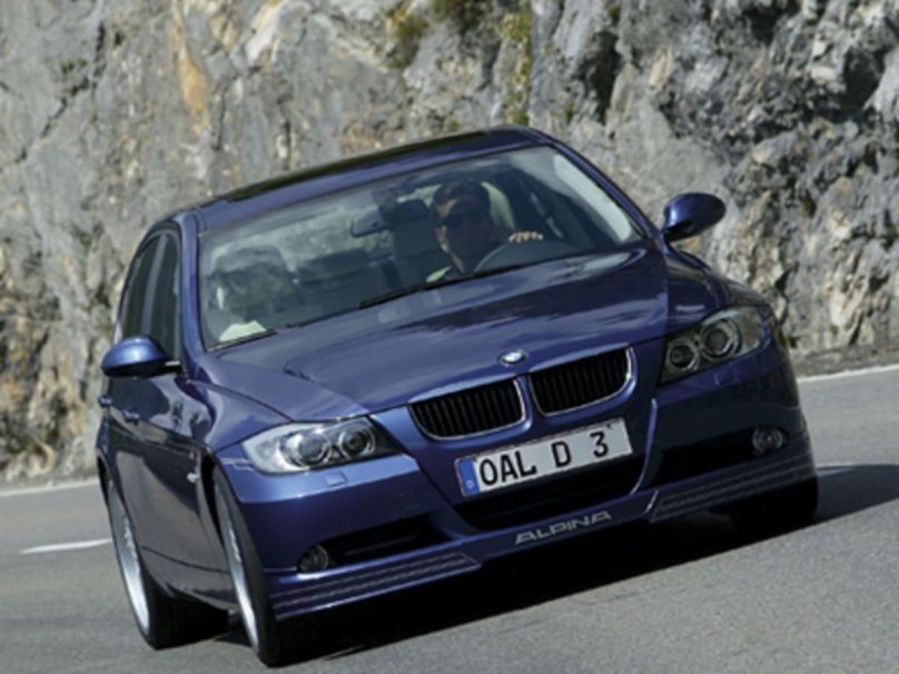 BMW 130i e87