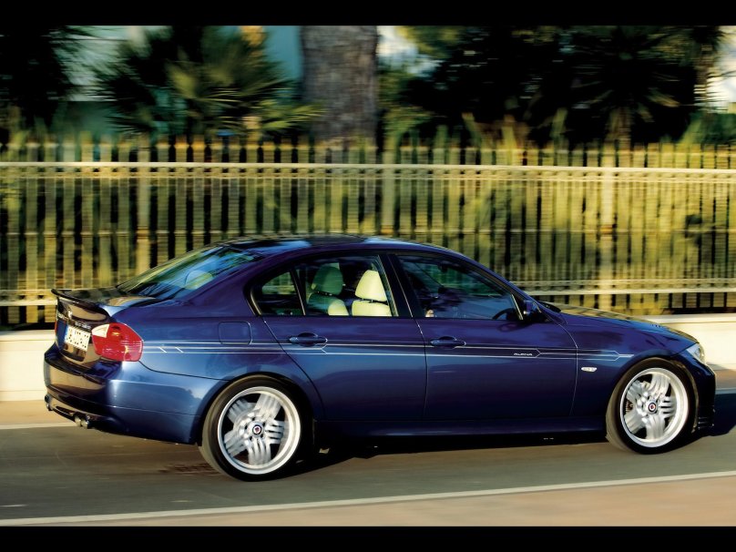 BMW b3