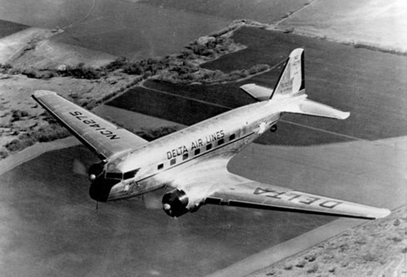 Самолёт Douglas DC-1