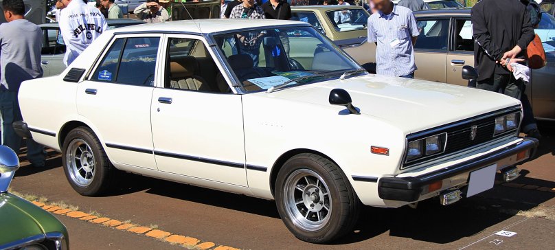 Nissan Bluebird 610