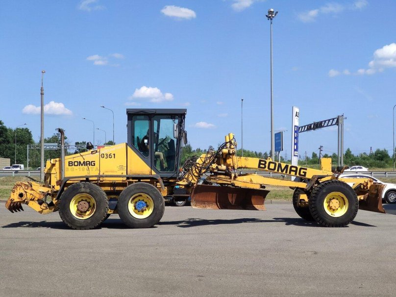 Нобас 190 грейдер NOBAS