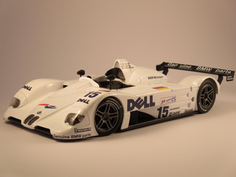 BMW v12 LM 1998