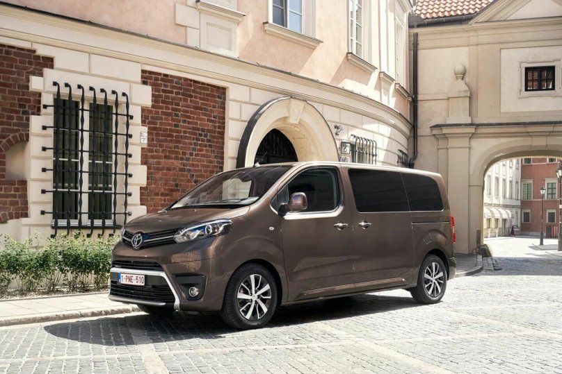 Toyota Proace 2018