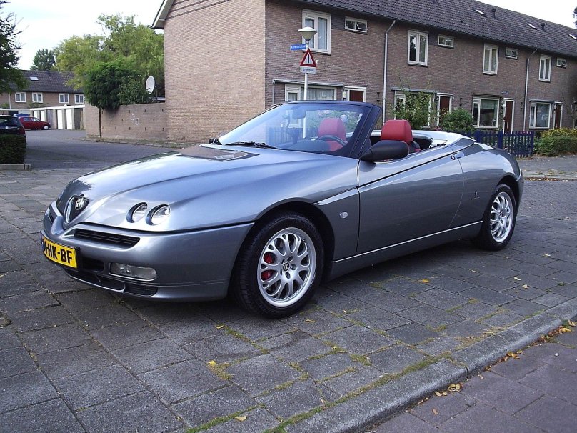 Alfa Romeo Spider 2