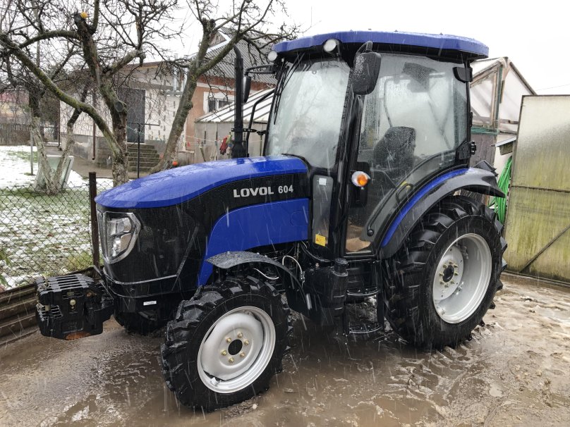 Трактор Lovol tb604