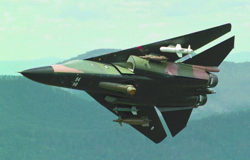 Бомбардировщик f-111f