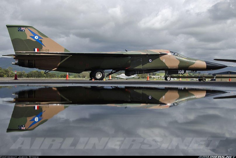 General Dynamics f-111c.