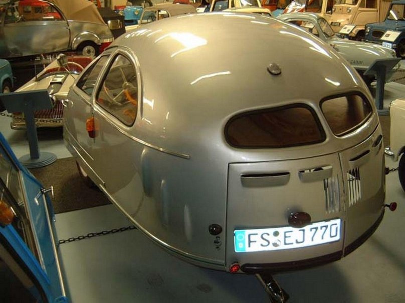 Автомобиль Hoffmann 1951 года