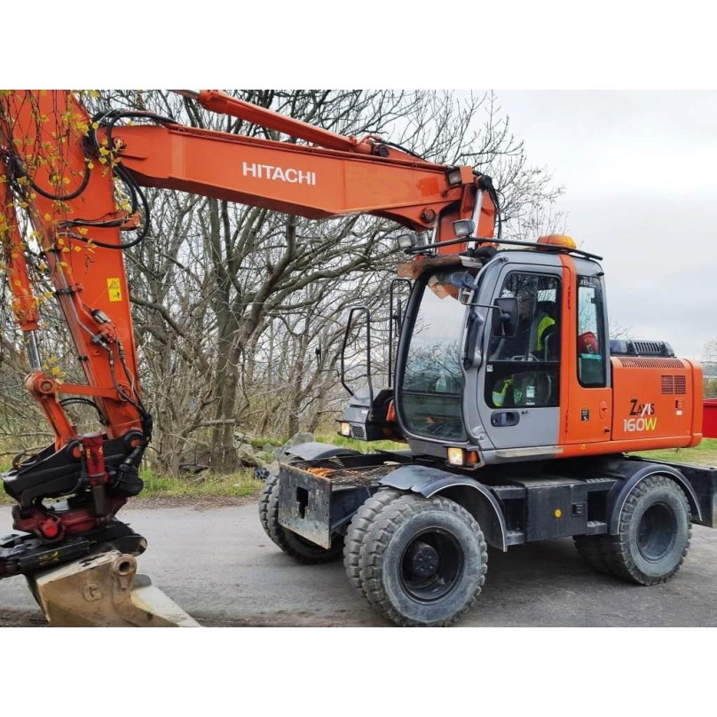Экскаватор Hitachi 160w колёсный