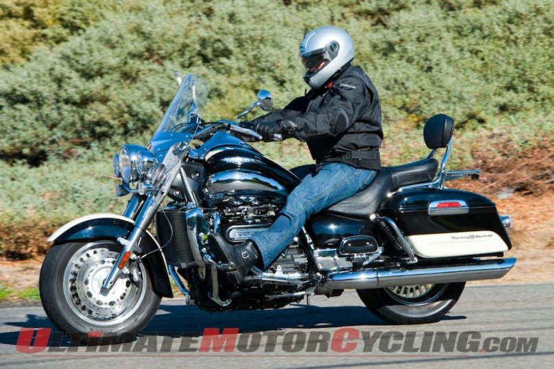 Триумф рокет 3 туринг