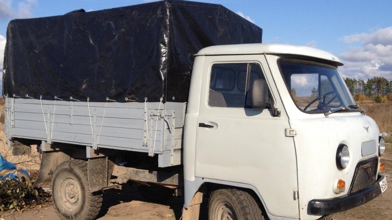 УАЗ 3303 тентованный