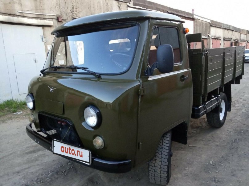 УАЗ 3303 фургон