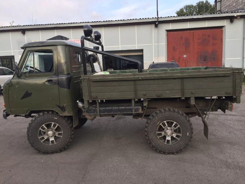 Кузов бортовой УАЗ 3303