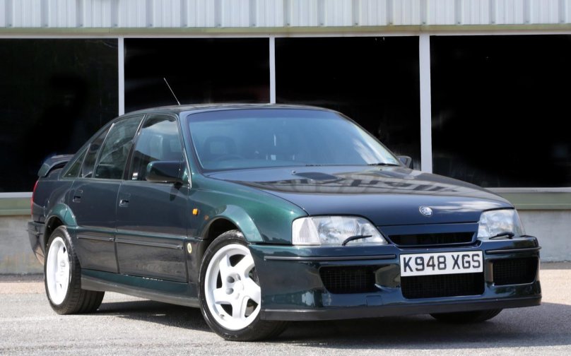 Opel Lotus Carlton