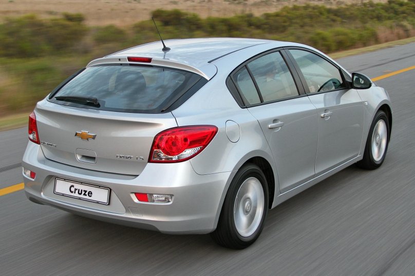 Chevrolet Cruze Hatchback 2012
