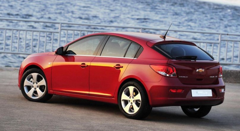 Chevrolet Cruze Hatchback 2012