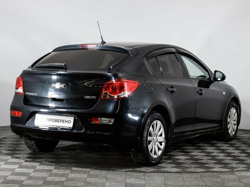 Chevrolet Cruze 2012 хэтчбек