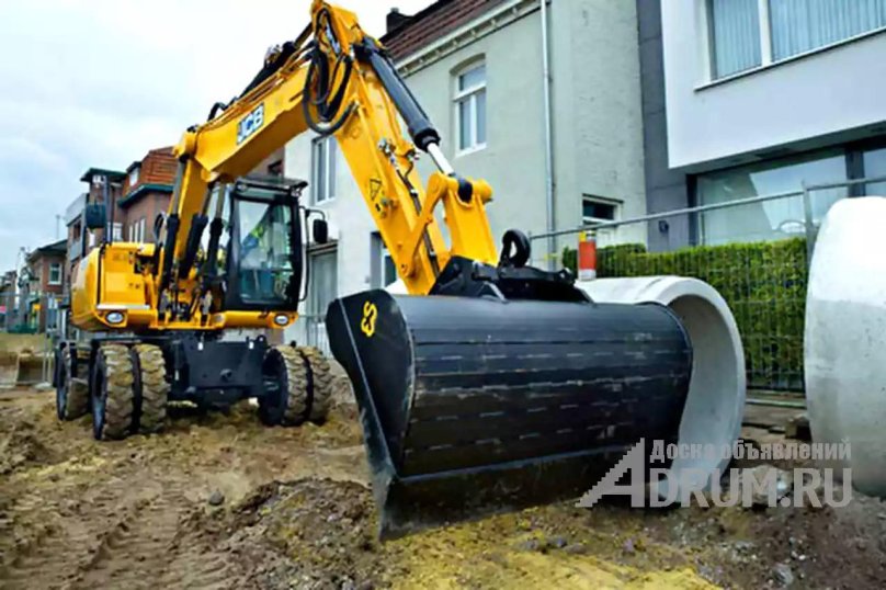Колесный экскаватор JCB js 130w