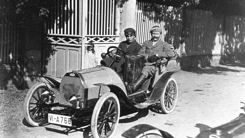 Бугатти Type 10