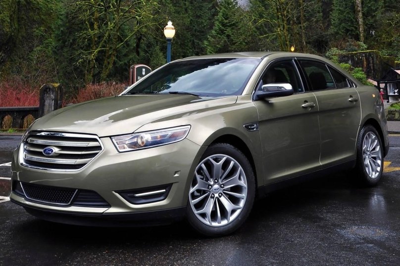 Ford Taurus 2014