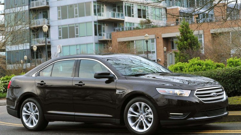 Ford Taurus 2012