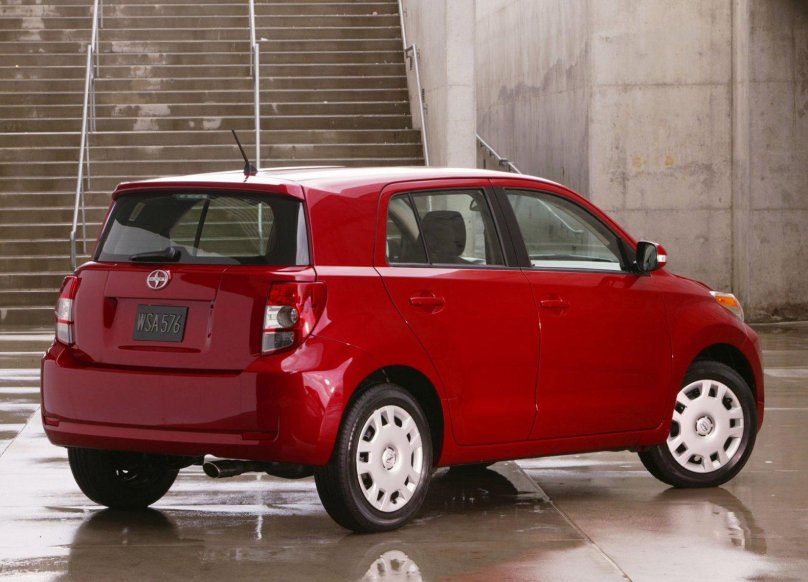 (Toyota) Scion XD 2008